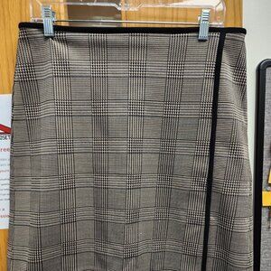 Ann Taylor plaid skirt